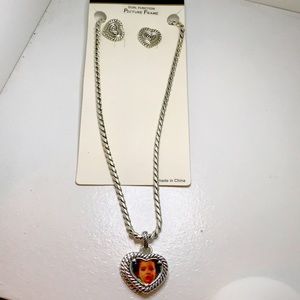 Beautiful Picture Frame Necklace